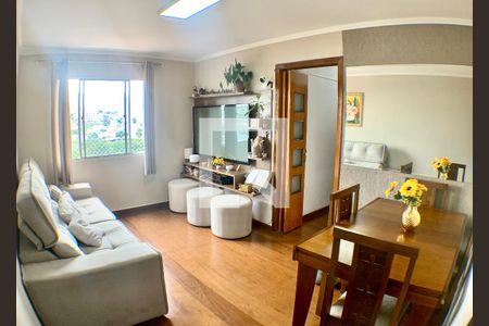 Apartamento à venda com 67m², 4 quartos e 1 vagaSala