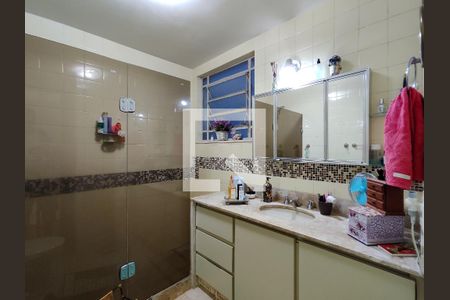 Apartamento à venda com 122m², 3 quartos e 2 vagas Apartamento à venda com 122m², 3 quartos e 2 vagasBanheiro da Suíte