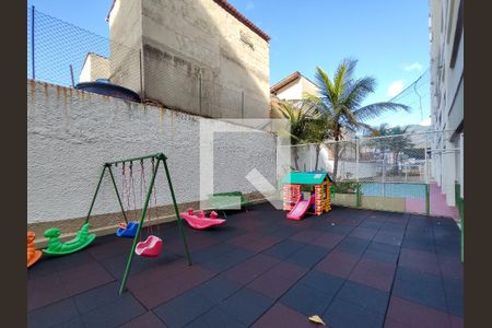 Apartamento à venda com 122m², 3 quartos e 2 vagas Apartamento à venda com 122m², 3 quartos e 2 vagasÁrea comum - Playground