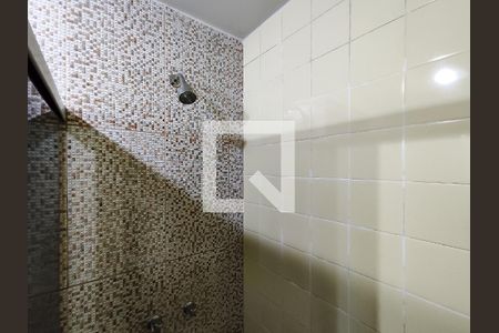 Apartamento à venda com 122m², 3 quartos e 2 vagas Apartamento à venda com 122m², 3 quartos e 2 vagasBanheiro Corredor