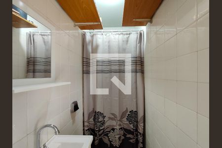 Apartamento à venda com 122m², 3 quartos e 2 vagas Apartamento à venda com 122m², 3 quartos e 2 vagasBanheiro de serviço