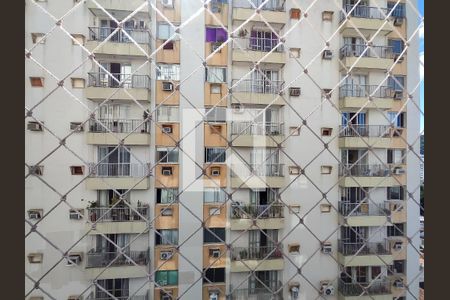 Apartamento à venda com 122m², 3 quartos e 2 vagas Apartamento à venda com 122m², 3 quartos e 2 vagasVista do Quarto 2