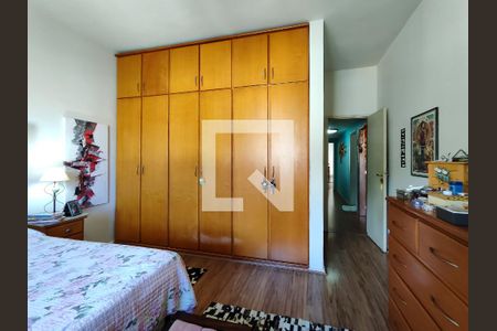 Apartamento à venda com 122m², 3 quartos e 2 vagas Apartamento à venda com 122m², 3 quartos e 2 vagasSuíte