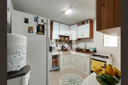 Apartamento à venda com 122m², 3 quartos e 2 vagas Apartamento à venda com 122m², 3 quartos e 2 vagasCozinha