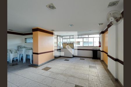 Apartamento à venda com 122m², 3 quartos e 2 vagas Apartamento à venda com 122m², 3 quartos e 2 vagasÁrea comum - Salão de festas