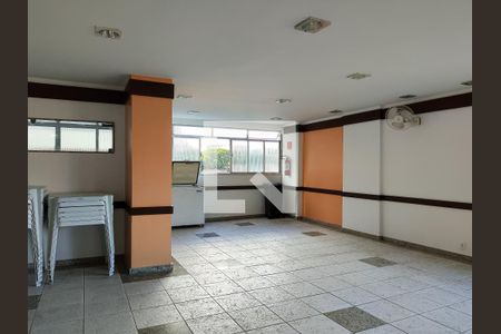 Apartamento à venda com 122m², 3 quartos e 2 vagas Apartamento à venda com 122m², 3 quartos e 2 vagasÁrea comum - Salão de festas