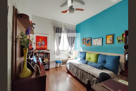 Apartamento à venda com 122m², 3 quartos e 2 vagas Apartamento à venda com 122m², 3 quartos e 2 vagasQuarto 1