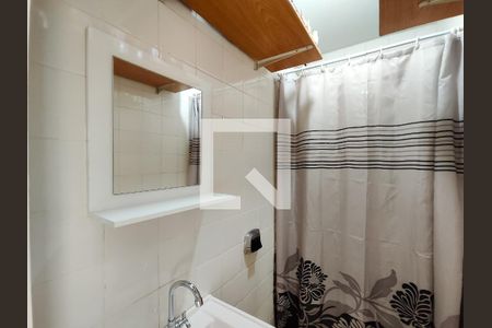 Apartamento à venda com 122m², 3 quartos e 2 vagas Apartamento à venda com 122m², 3 quartos e 2 vagasBanheiro de serviço