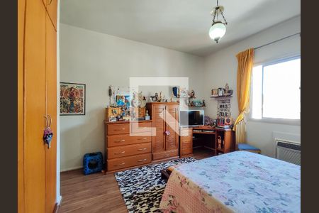 Apartamento à venda com 122m², 3 quartos e 2 vagas Apartamento à venda com 122m², 3 quartos e 2 vagasSuíte