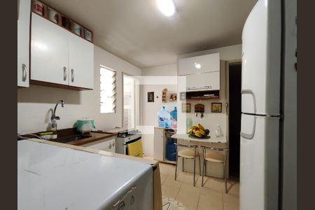 Apartamento à venda com 122m², 3 quartos e 2 vagas Apartamento à venda com 122m², 3 quartos e 2 vagasCozinha