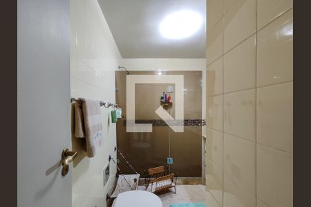 Apartamento à venda com 122m², 3 quartos e 2 vagas Apartamento à venda com 122m², 3 quartos e 2 vagasBanheiro da Suíte