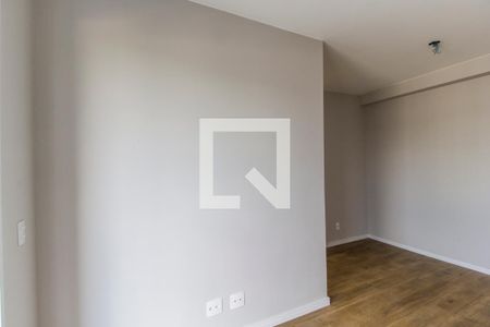 Sala de TV de apartamento para alugar com 2 quartos, 48m² em Jardim Tupanci, Barueri