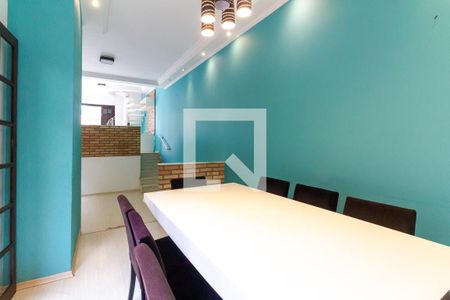 Casa à venda com 248m², 3 quartos e 2 vagas Casa à venda com 248m², 3 quartos e 2 vagasSala de Jantar