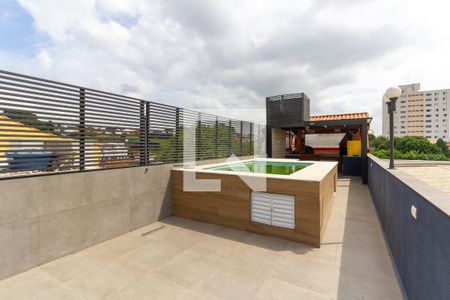 Casa à venda com 248m², 3 quartos e 2 vagas Casa à venda com 248m², 3 quartos e 2 vagasPiscina