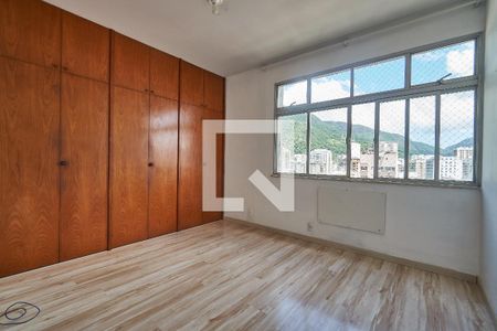 Apartamento à venda com 120m², 4 quartos e 1 vagaQuarto 4