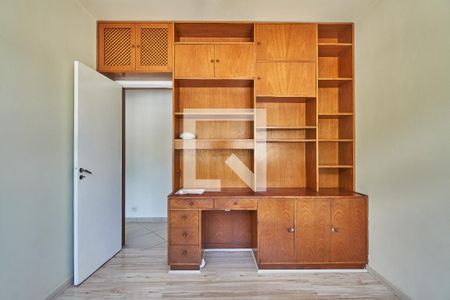 Apartamento à venda com 120m², 4 quartos e 1 vagaQuarto 2