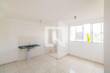Sala  de apartamento para alugar com 2 quartos, 42m² em Campo Grande, Rio de Janeiro