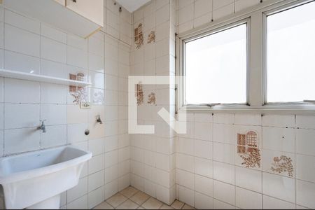 Apartamento à venda com 76m², 2 quartos e 1 vagaÁrea de Serviço