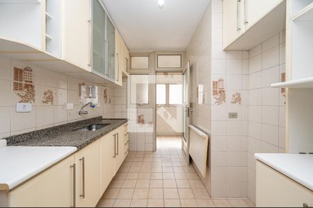 Apartamento à venda com 76m², 2 quartos e 1 vagaCozinha