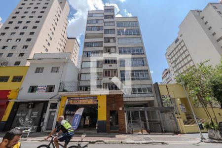 Studio à venda com 43m², 1 quarto e sem vagaFachada