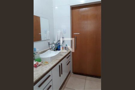 Casa à venda com 2 quartos, 80m² em Vila Bandeirantes, São Paulo