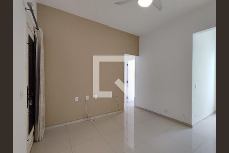 Sala de apartamento para alugar com 2 quartos, 60m² em São Cristóvão, Rio de Janeiro