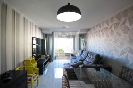Sala de casa para alugar com 3 quartos, 130m² em Vila Santa Clara, São Paulo