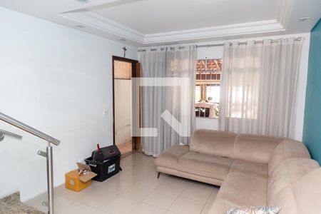 Sala de casa à venda com 2 quartos, 120m² em Jardim Santa Clara, Guarulhos