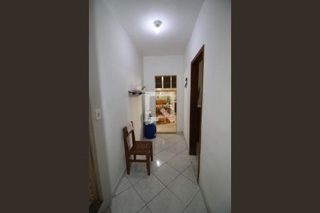 Sala - Corredor de casa à venda com 3 quartos, 110m² em Inhaúma, Rio de Janeiro