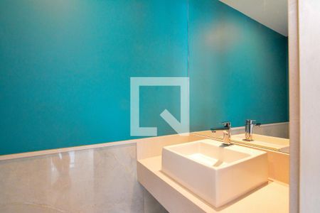 Apartamento para alugar com 384m², 5 quartos e 3 vagasBanheiro 4
