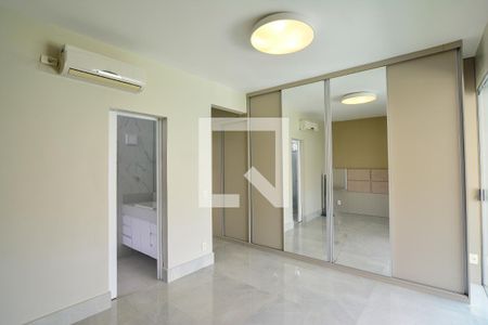 Apartamento para alugar com 384m², 5 quartos e 3 vagasQuarto 1 