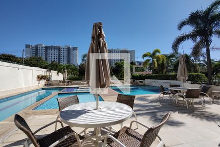 Apartamento para alugar com 80m², 3 quartos e 1 vagaÁrea comum - Piscina