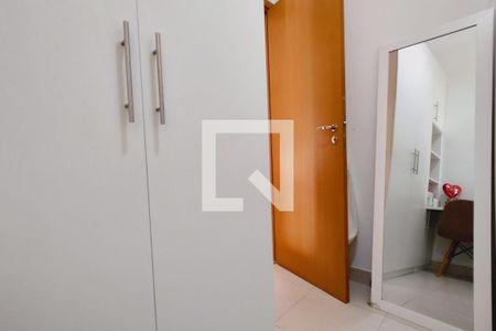 Apartamento para alugar com 80m², 3 quartos e 1 vagaQuarto 3 - Armários