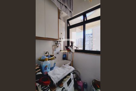 Apartamento para alugar com 80m², 3 quartos e 1 vagaÁrea de Serviço