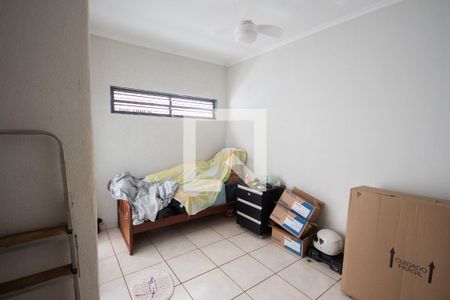 Sala de casa para alugar com 2 quartos, 92m² em Vila Tiberio, Ribeirão Preto