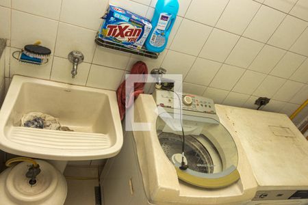 Casa à venda com 250m², 2 quartos e 2 vagasÁrea de Serviço