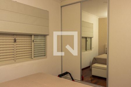 Casa à venda com 250m², 2 quartos e 2 vagasQuarto 1