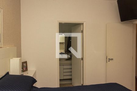 Casa à venda com 250m², 2 quartos e 2 vagasSuíte