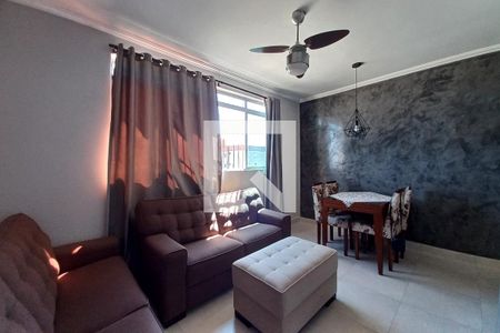 Sala  de apartamento à venda com 3 quartos, 77m² em Vila Mimosa, Campinas