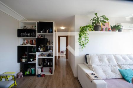 Corredor de apartamento à venda com 2 quartos, 54m² em Partenon, Porto Alegre