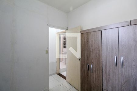 Quarto 1  de casa para alugar com 1 quarto, 35m² em Vila Ema, São Paulo
