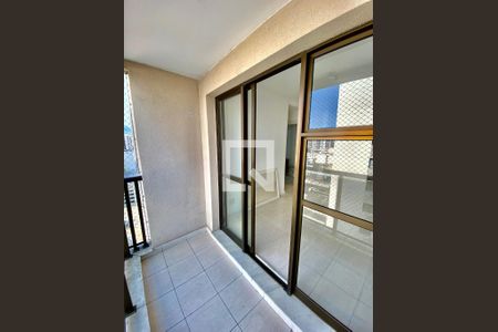 Apartamento para alugar com 78m², 3 quartos e 1 vaga Apartamento para alugar com 78m², 3 quartos e 1 vagaVaranda da Sala