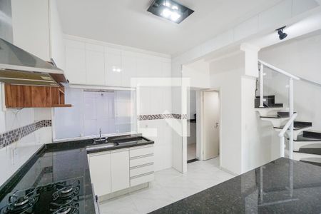 Casa de condomínio à venda com 113m², 3 quartos e 2 vagasCozinha