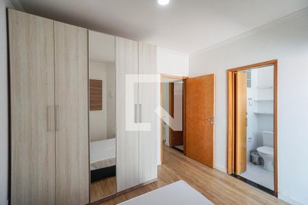 Casa de condomínio à venda com 113m², 3 quartos e 2 vagasSuíte