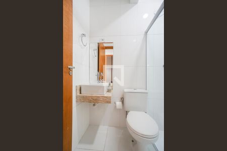 Casa de condomínio à venda com 113m², 3 quartos e 2 vagasBanheiro social