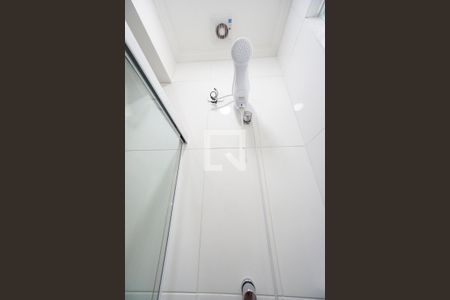 Casa de condomínio à venda com 113m², 3 quartos e 2 vagasChuveiro