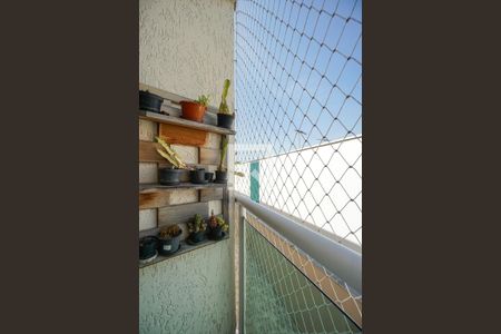 Casa de condomínio à venda com 113m², 3 quartos e 2 vagasVaranda da suíte