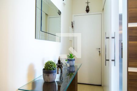 Sala - Entrada de apartamento para alugar com 2 quartos, 60m² em Vila da Saúde, São Paulo