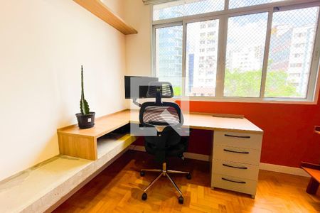 Sala de apartamento para alugar com 1 quarto, 77m² em Cerqueira César, São Paulo