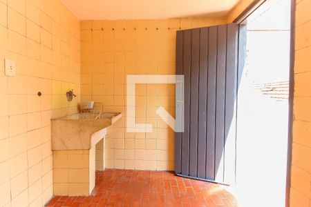 Casa à venda com 90m², 1 quarto e 1 vagaÁrea de Serviço